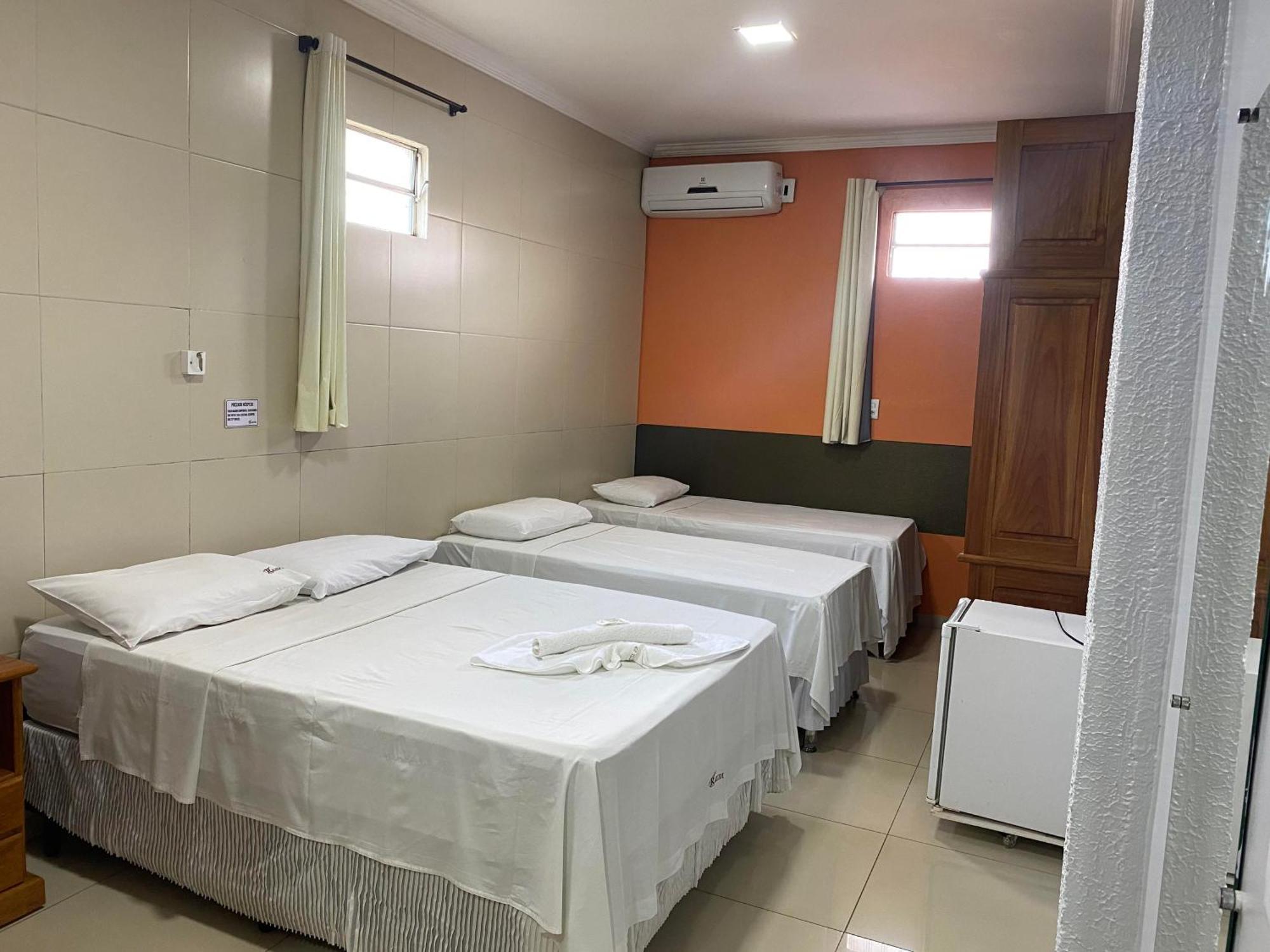 Raludi Hotel Barcarena Kültér fotó