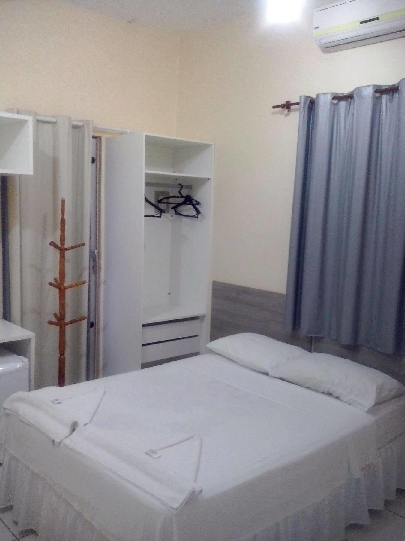 Raludi Hotel Barcarena Kültér fotó