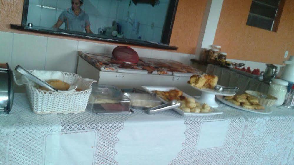 Raludi Hotel Barcarena Kültér fotó